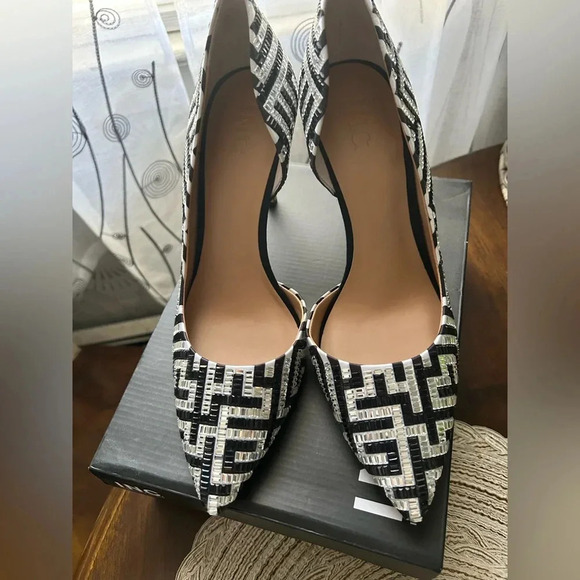 INC Internationalonal Concepts Kenjay d’Orsey pumps sz 10.5 nwb - Picture 3 of 5